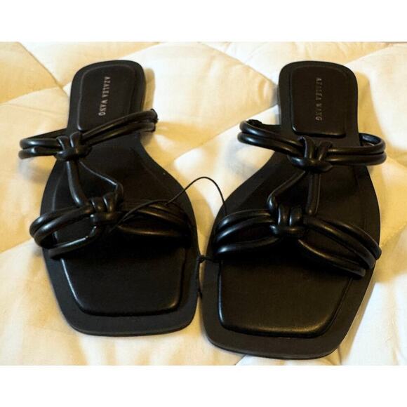 NWOT Azalea Wang Stetson Knot Strappy Slip On Leather Sandals Size 7 - Picture 3 of 6